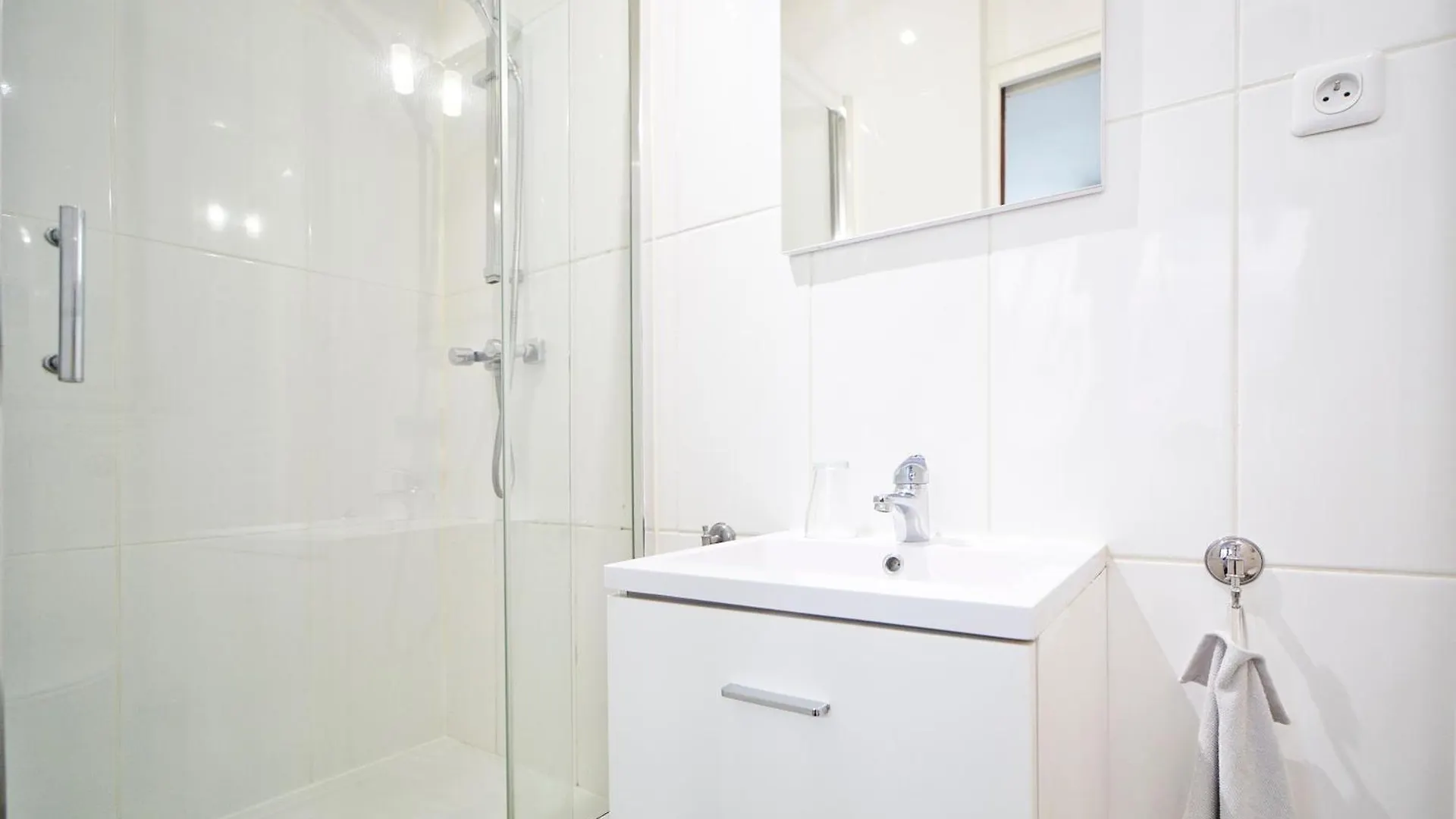 Loft Style Apartment Paris 0*,