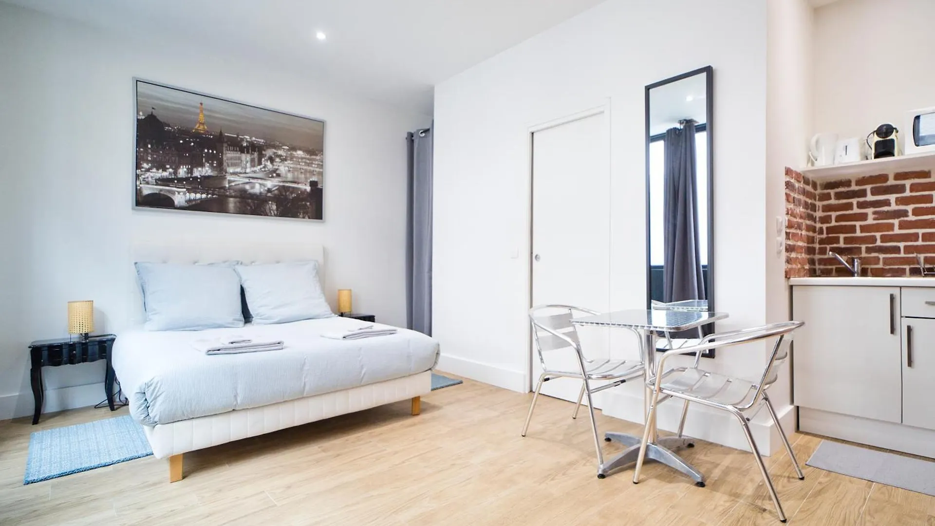 Loft Style Apartment Paris